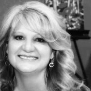 Meet your Posher, Shelly